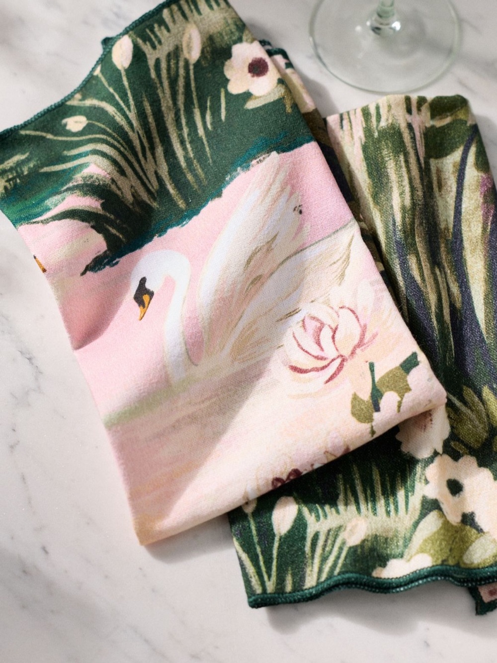 Cotton swan napkins